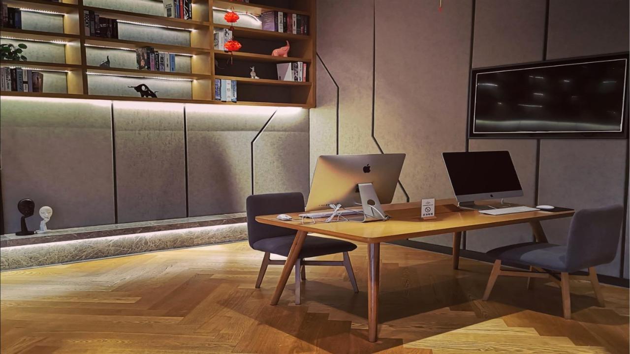 Holiday Inn Express Chengdu Huanhuaxi By Ihg-Near Jinsha Site Musem,Near Wuhou Temple Museum,Welcome Drinks,Free Gym,Free Self-Service Laundry צ'נגדו מראה חיצוני תמונה