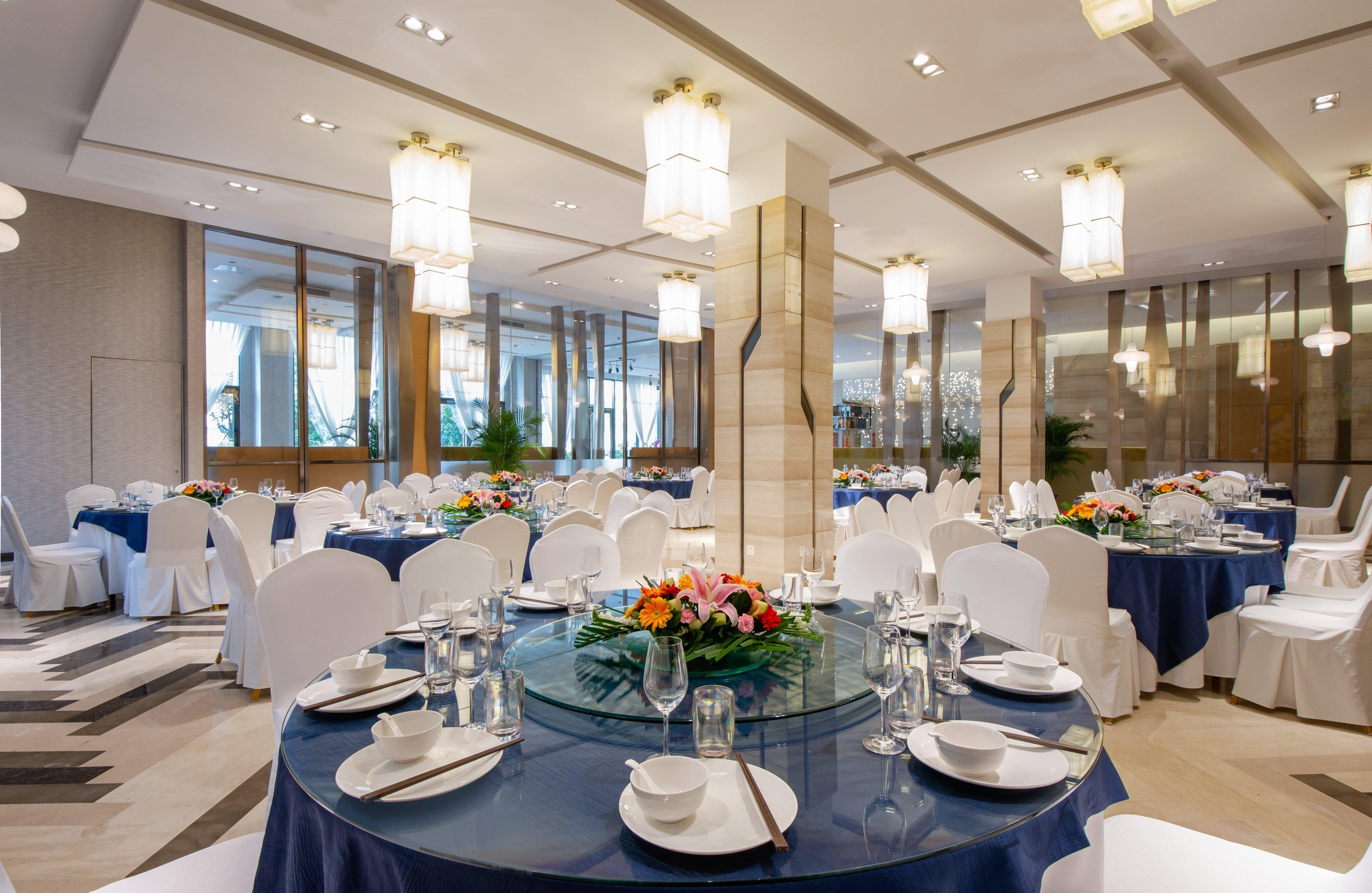 Holiday Inn Express Chengdu Huanhuaxi By Ihg-Near Jinsha Site Musem,Near Wuhou Temple Museum,Welcome Drinks,Free Gym,Free Self-Service Laundry צ'נגדו מראה חיצוני תמונה