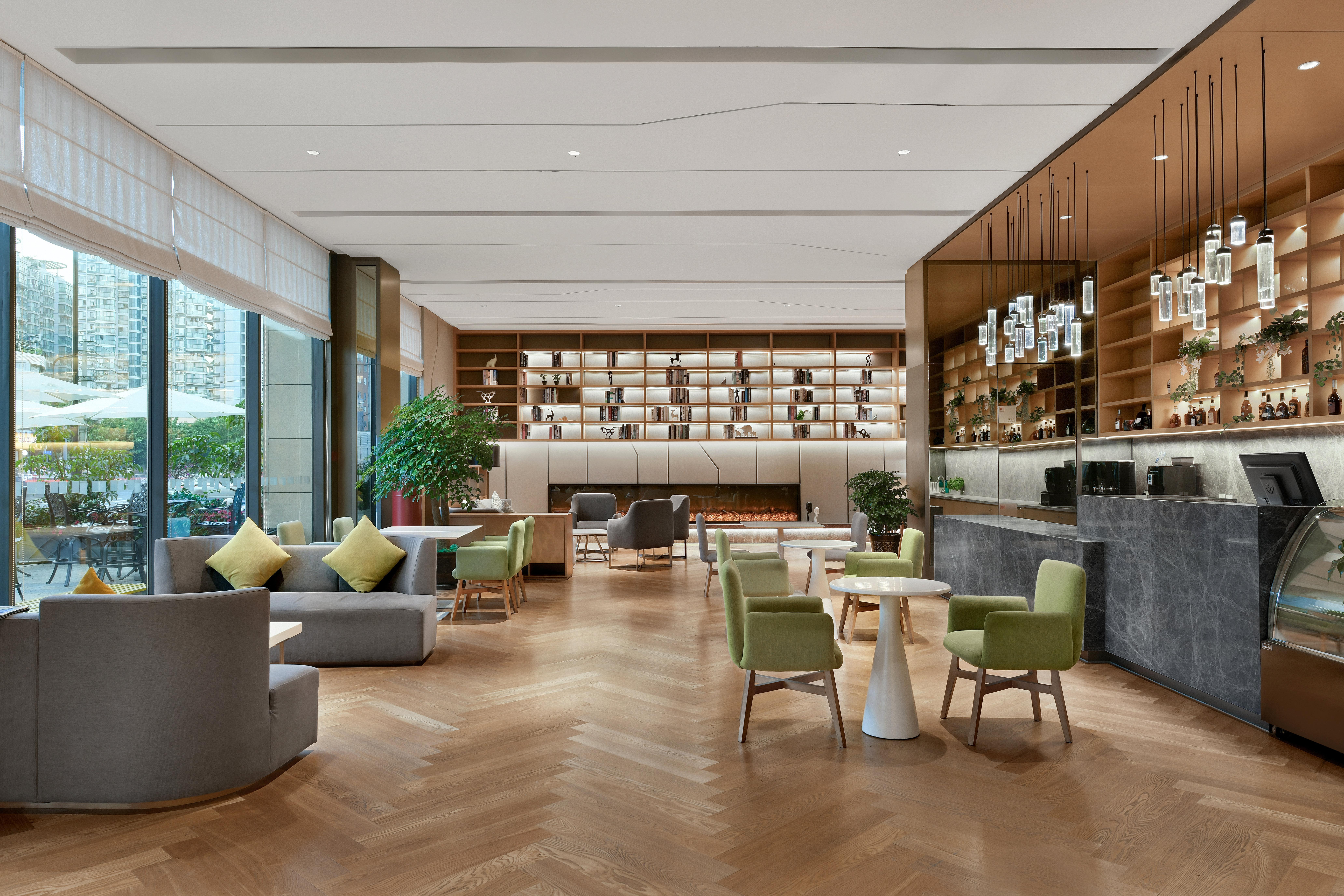 Holiday Inn Express Chengdu Huanhuaxi By Ihg-Near Jinsha Site Musem,Near Wuhou Temple Museum,Welcome Drinks,Free Gym,Free Self-Service Laundry צ'נגדו מראה חיצוני תמונה